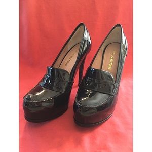 Pour La Victoire Navy Patent Platform Loafer